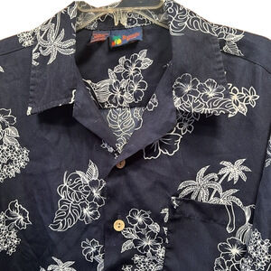 ROUNDY BAY SHIRT, Men’s Size Large, PTP 26”, L29”, Navy Blue with White, NWOT